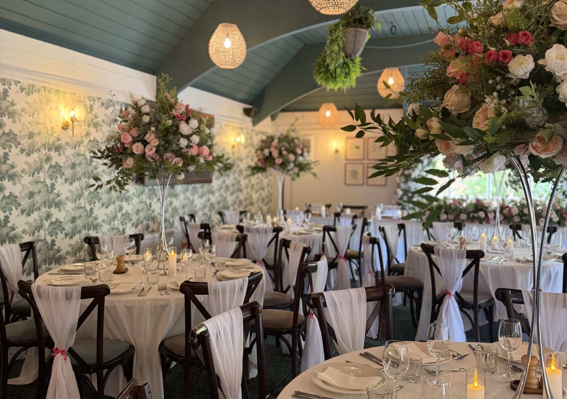 Wedding table set up